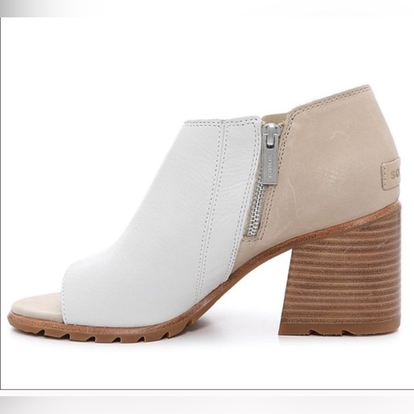 Sorel Nadia Ankle Bootie in Off White and  Beige - Picture 10 of 10